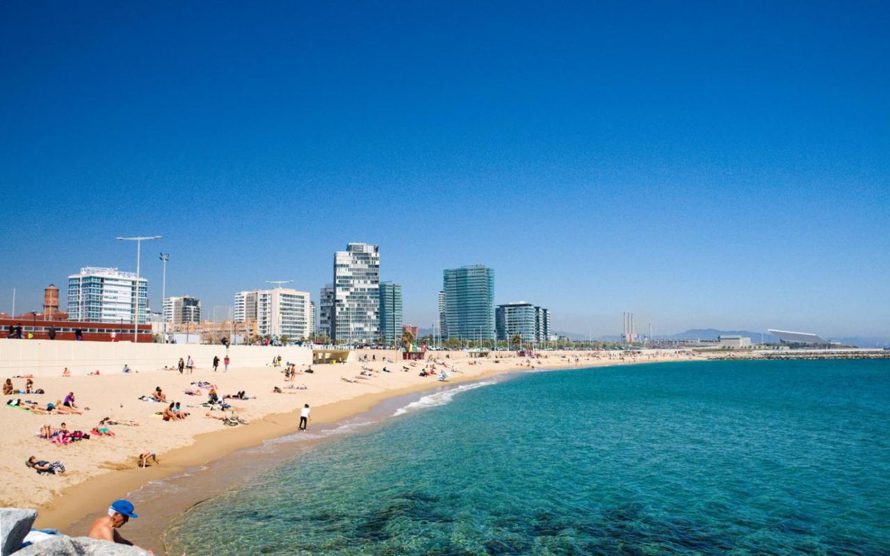 Cozy Yacht Lodge In Barcelona With Boat Tour Option Sant Adria de Besos Exterior foto